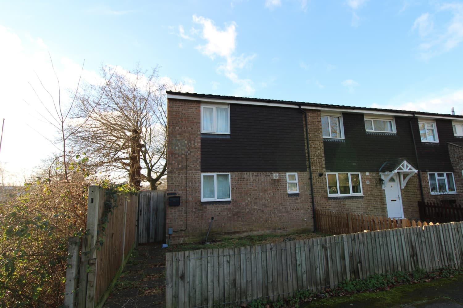 Gilbert Road, Camberley, Surrey, GU16