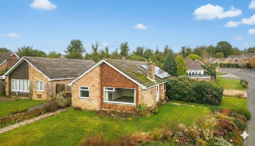 Alphington Avenue, Frimley, Camberley, Surrey, GU16 8LR