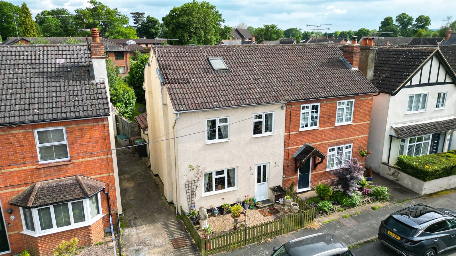 Buckhurst Road, Frimley Green, Camberley, Surrey, GU16 6LH