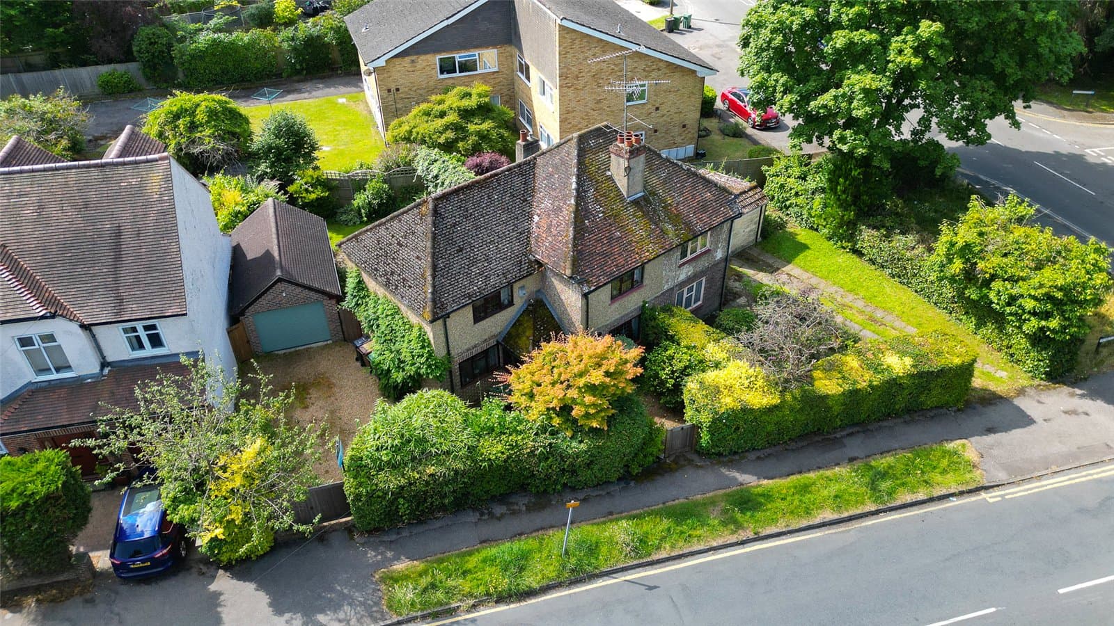 Frimley Grove Gardens, Frimley, Camberley, Surrey, GU16 7JX