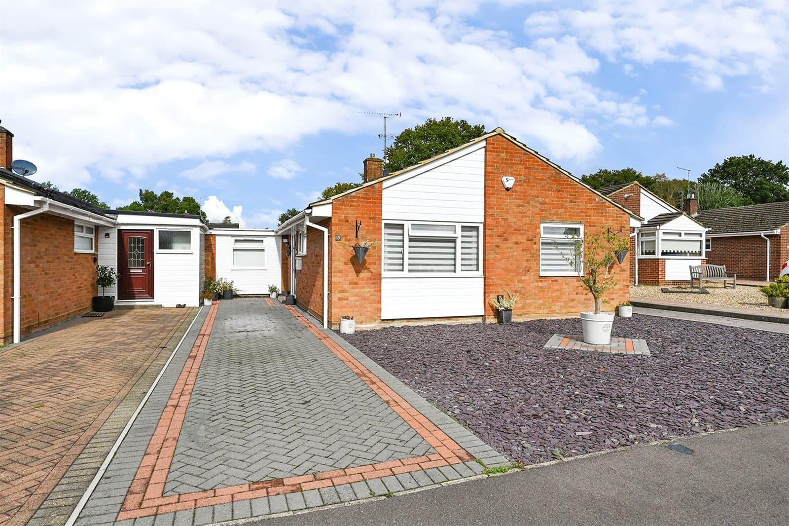 Ambleside Close, Mytchett, Camberley, Surrey, GU16 6DG