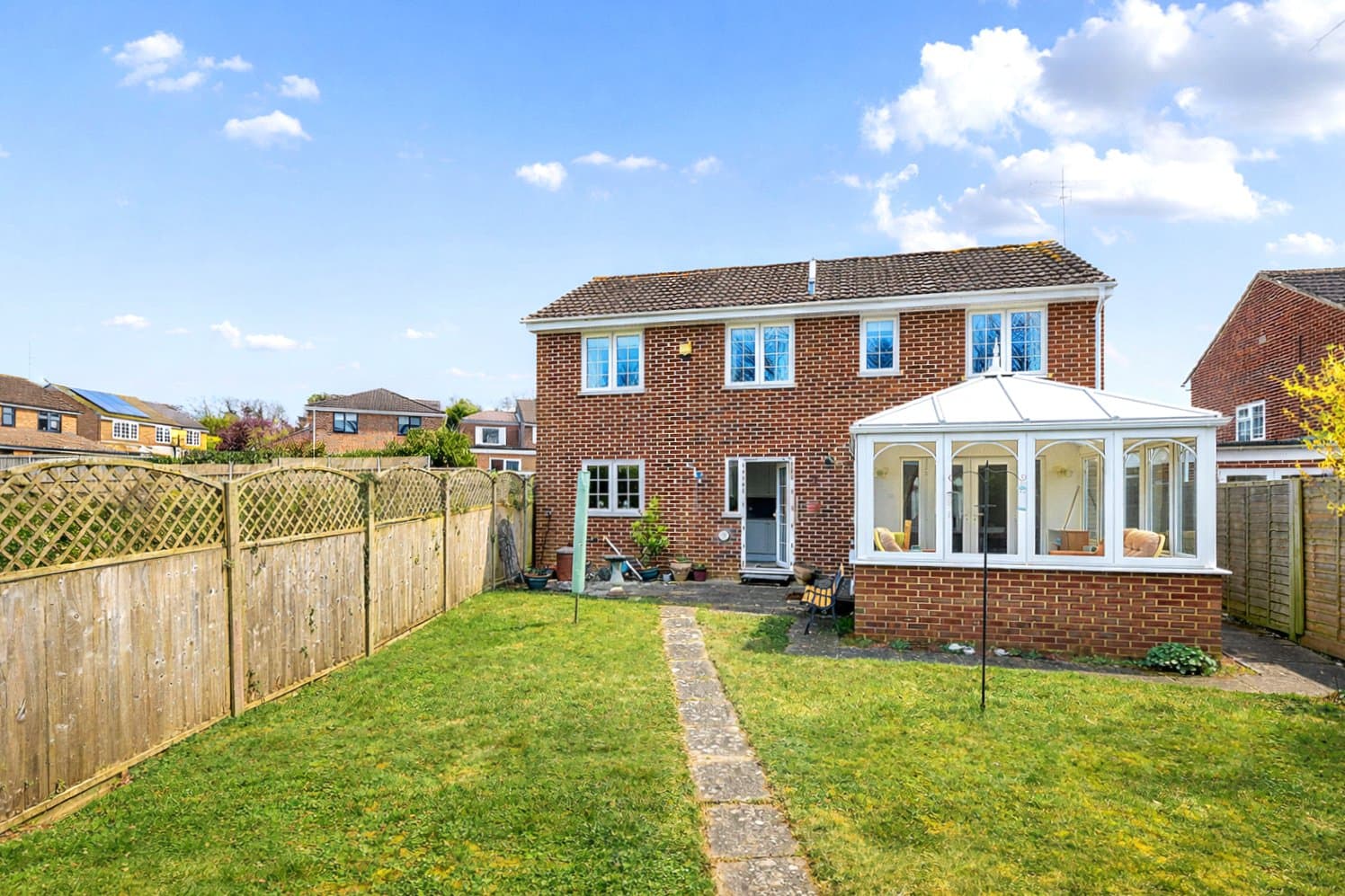 Belvoir Close, Frimley, Camberley, Surrey, GU16 8XJ