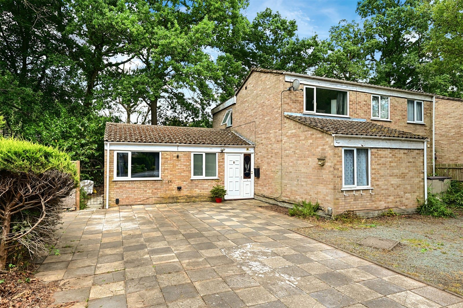 Verran Road, Camberley, Surrey, GU15 2ND