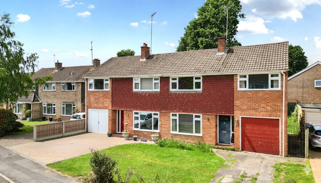 Sheridan Road, Frimley, Camberley, Surrey, GU16 7EH