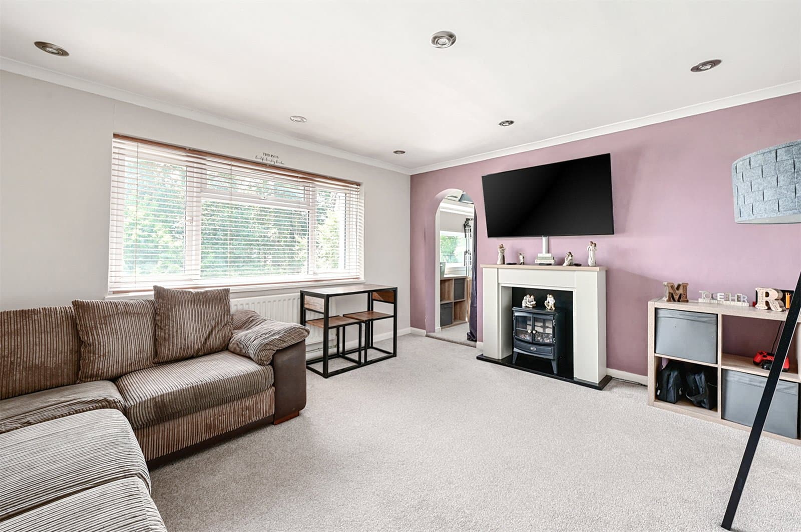 Perring Avenue, Farnborough, Hampshire, GU14 9DA