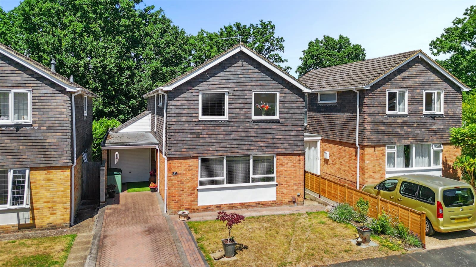 Rideway Close, Camberley, Surrey, GU15 2NX