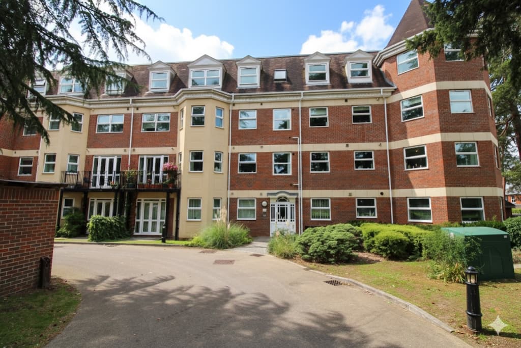 Elmhurst Court, Heathcote Road, Camberley, Surrey, GU15