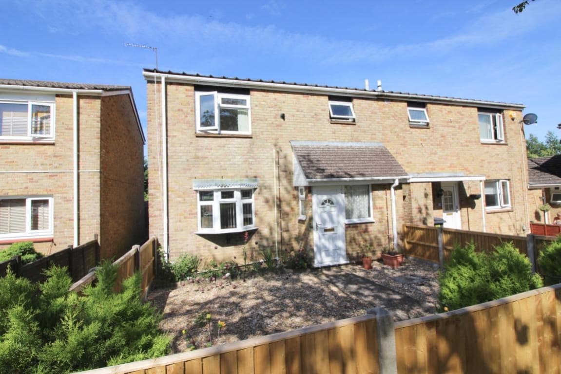 Wagner Close, Basingstoke, Hants, RG22