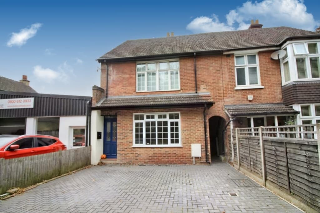 Deepcut, Camberley, Surrey, GU16