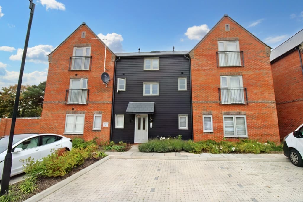 Redwoods House, 42 Brunswick Road, Deepcut, Camberley, Surrey, GU16