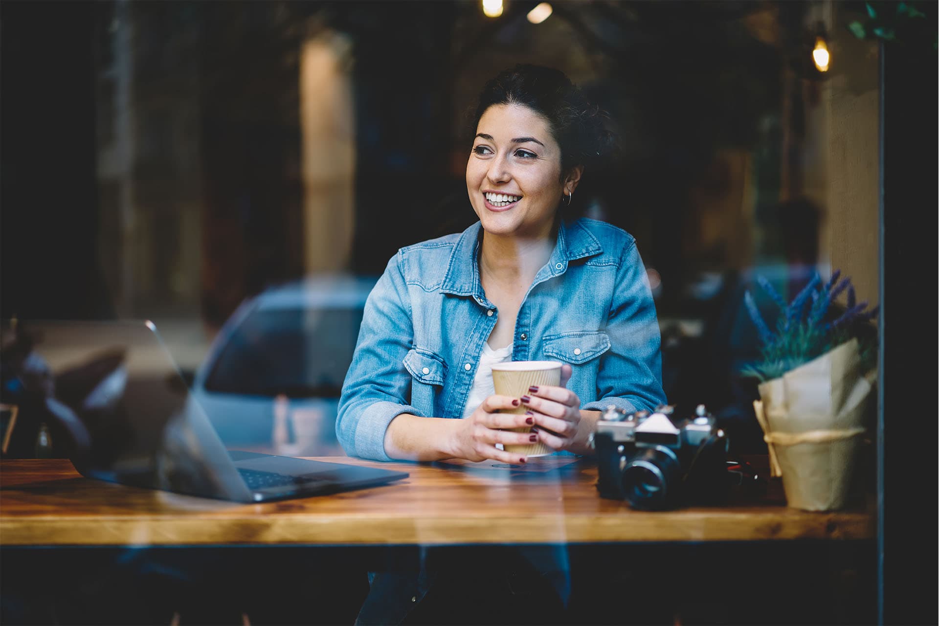 <strong>Home Hunting Made</strong><span style="color:hsl(192, 100%, 44%);"><strong> Easy</strong></span>