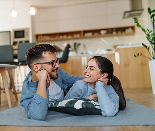 <strong><span style="color:hsl(192, 100%, 44%);">Competitive</span> fees</strong>