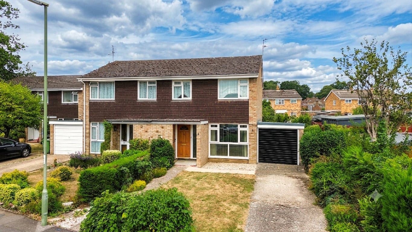 Blenheim Court, Farnborough, Hampshire, GU14 7DS