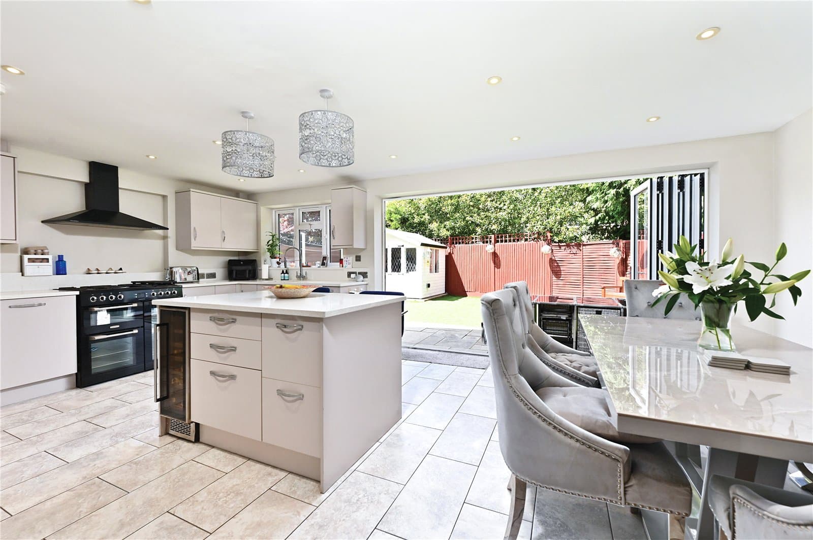 East Green, Blackwater, Camberley, Hampshire, GU17 0AU