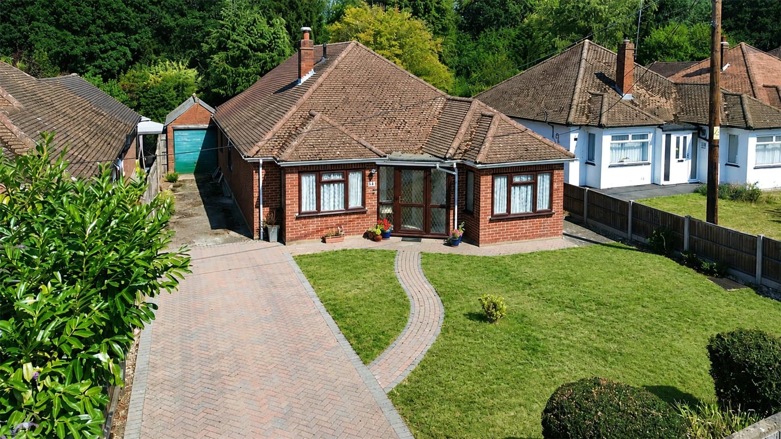 Hamesmoor Road, Mytchett, Camberley, Surrey, GU16 6JB