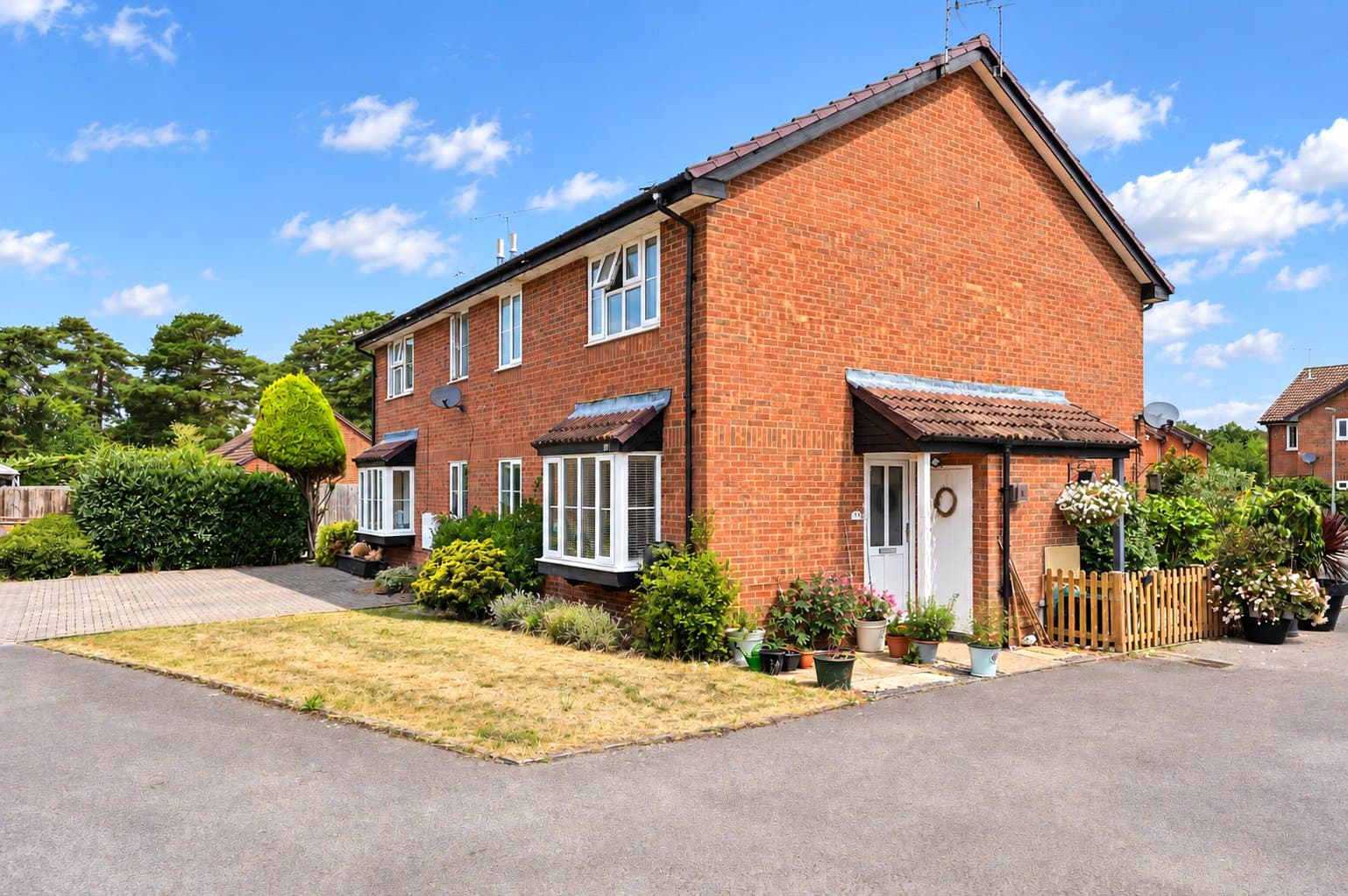 Wingfield Gardens, Frimley, Camberley, Surrey, GU16 9QD